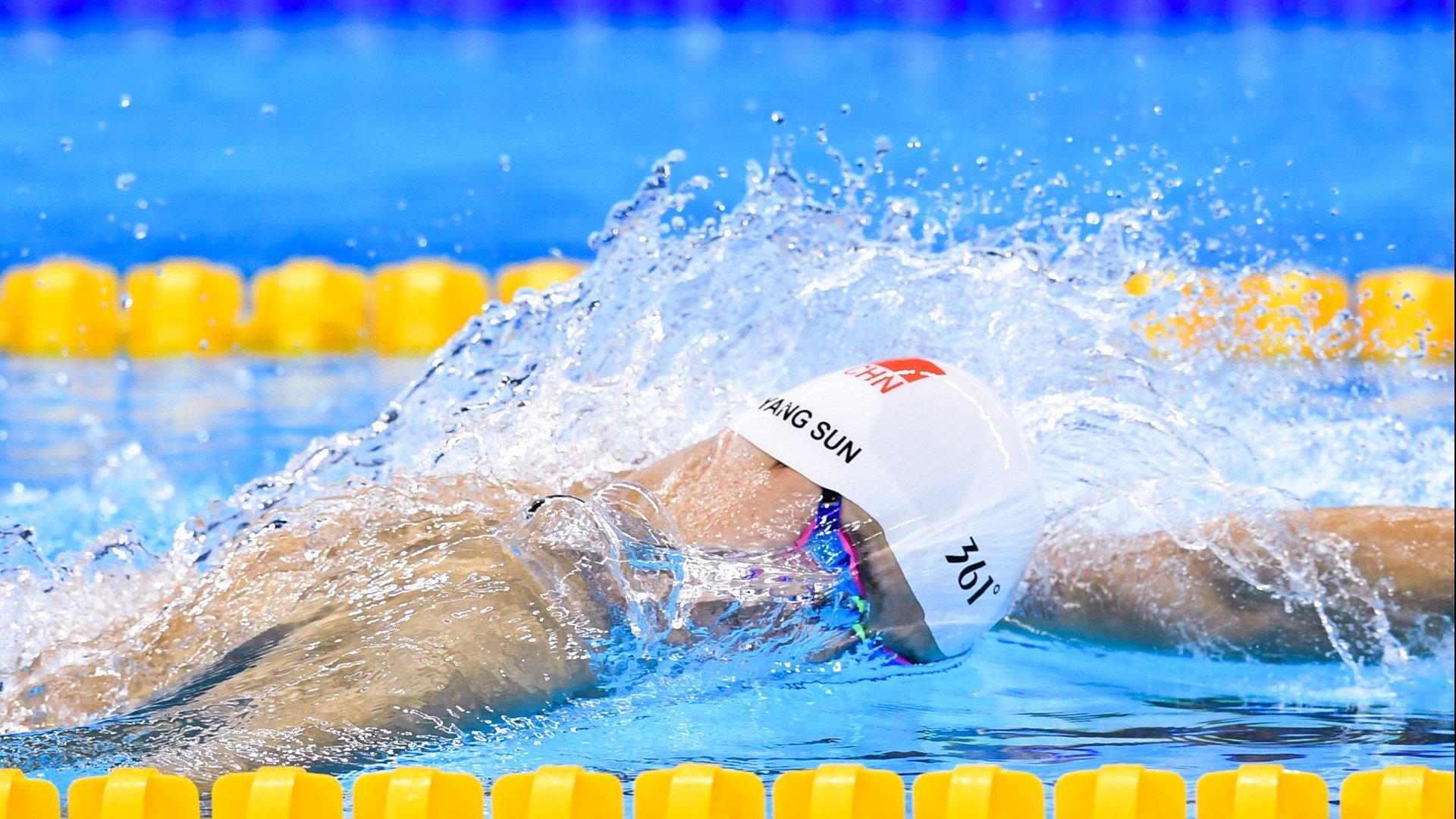 快节奏中球员的持球决策速度是否决定得分效率，快节奏足球